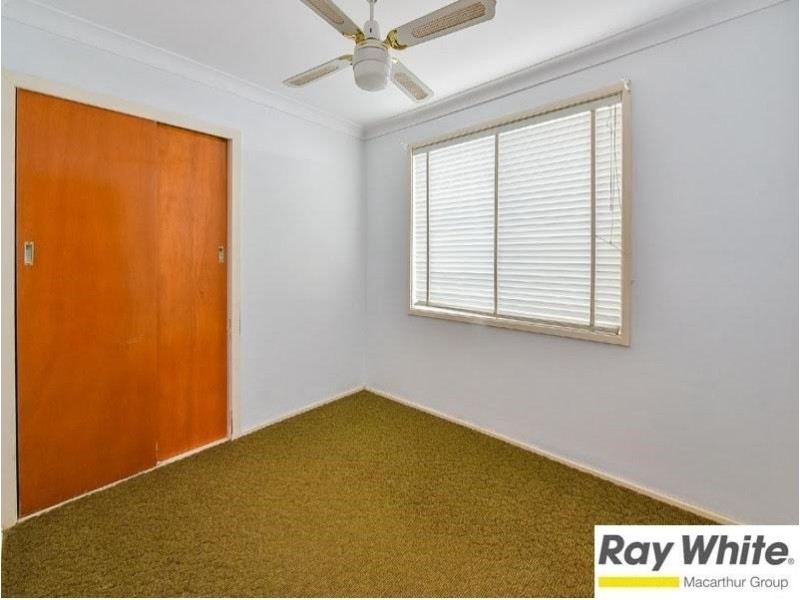 5 Wattle Avenue, Macquarie Fields NSW 2564