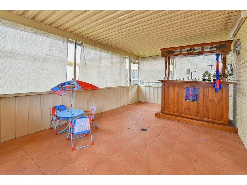 76 Archibald Crescent, Rosemeadow NSW 2560