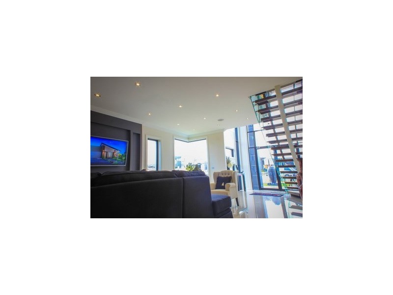 11 Village Circuit, Gregory Hills NSW 2557