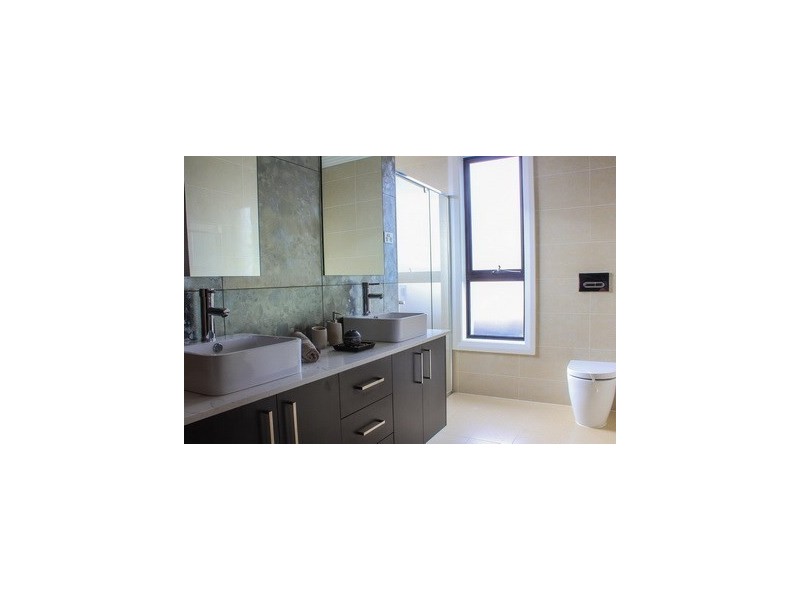 11 Village Circuit, Gregory Hills NSW 2557