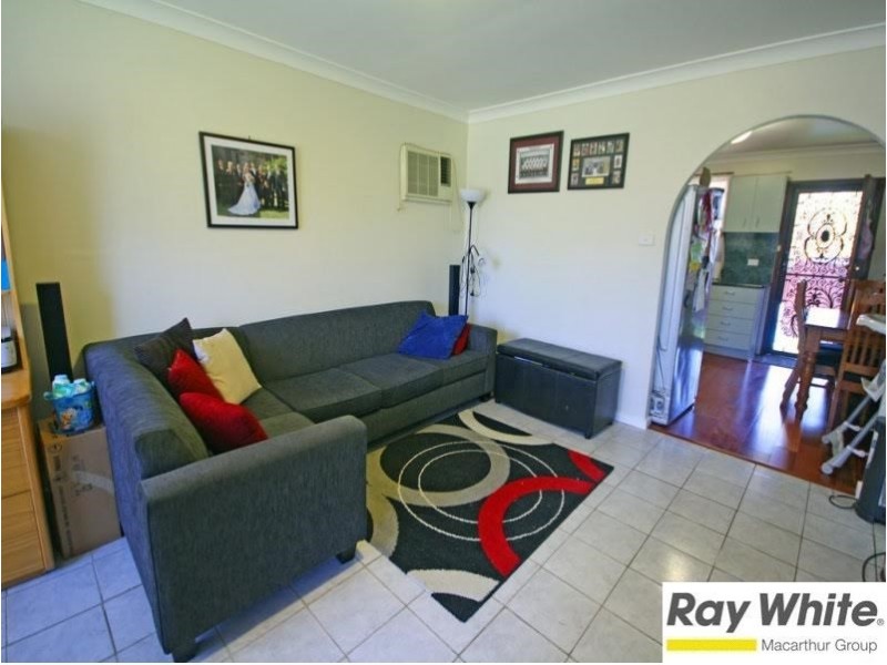 3/105 Chester Road, Ingleburn NSW 2565