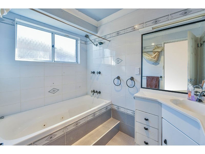 36 Boomerang Crescent, Raby NSW 2566