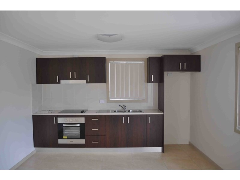 16A Macquarie Avenue, Campbelltown NSW 2560