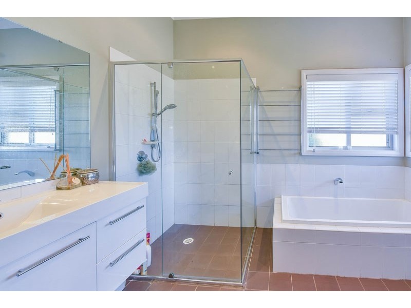 2 Preston Avenue, Elderslie NSW 2570