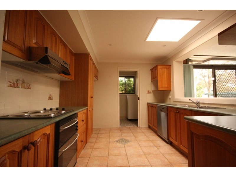 175 Harrow Road, Glenfield NSW 2167