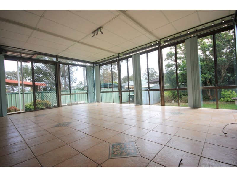 175 Harrow Road, Glenfield NSW 2167