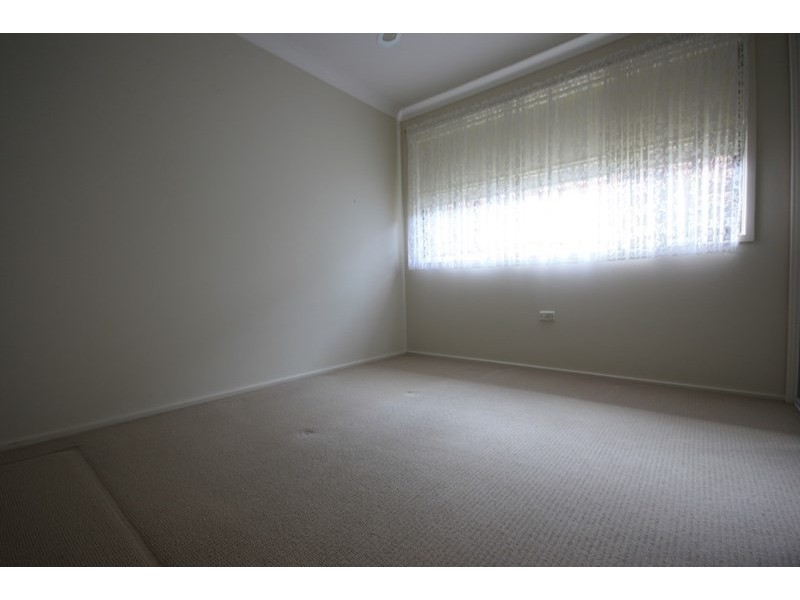 175 Harrow Road, Glenfield NSW 2167