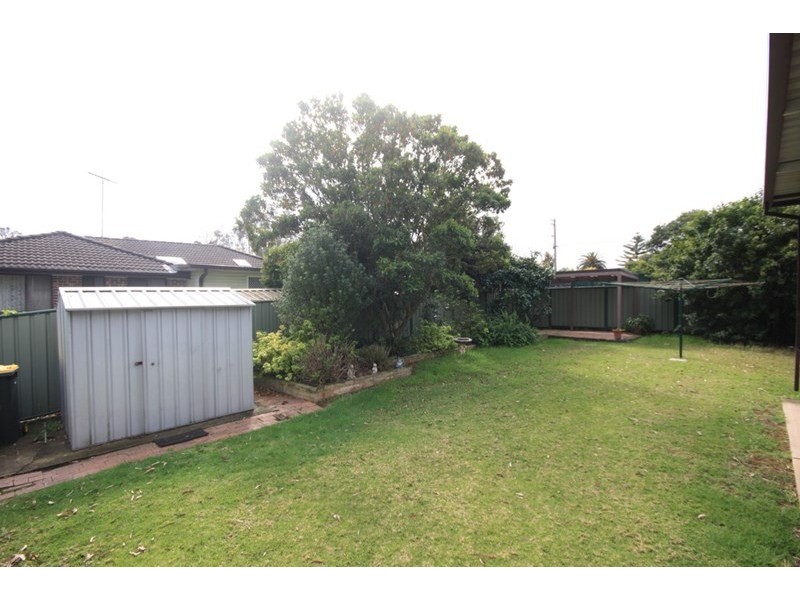 175 Harrow Road, Glenfield NSW 2167