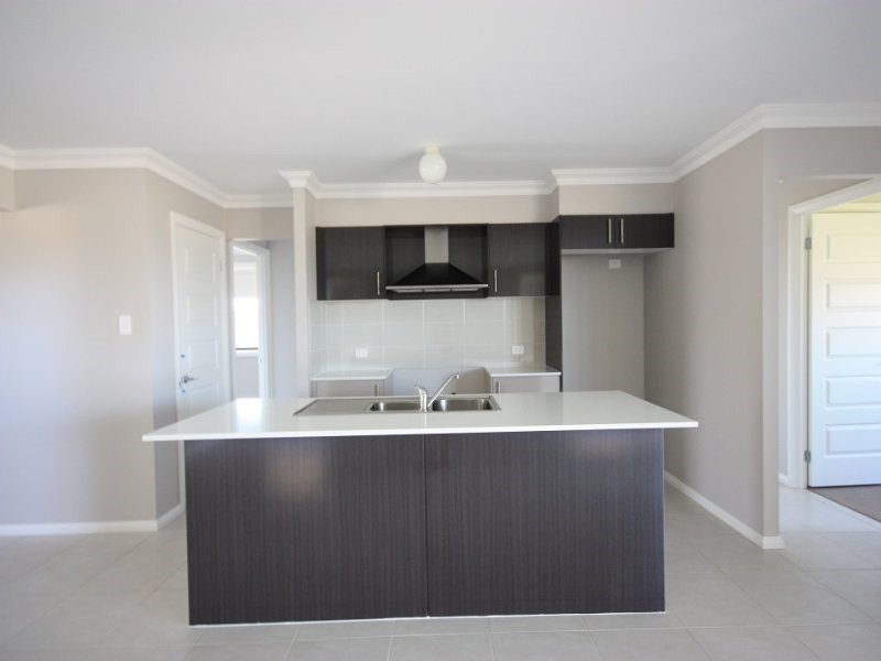 15 Denton Road, Spring Farm NSW 2570