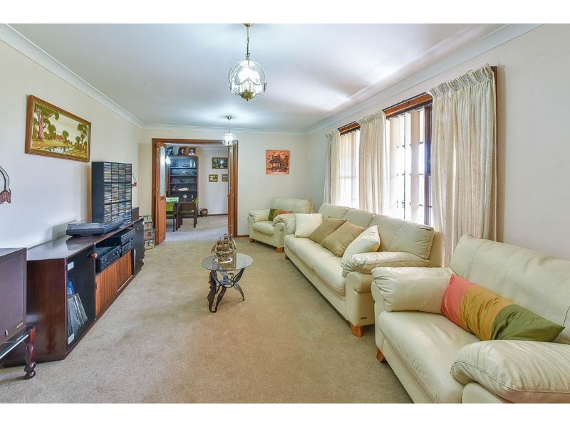 4 Oates Place, Leumeah NSW 2560