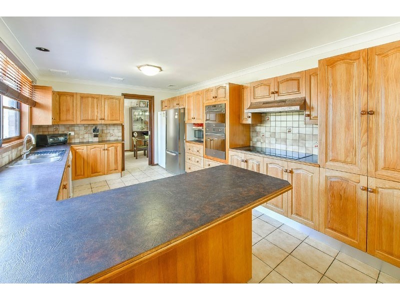 4 Oates Place, Leumeah NSW 2560