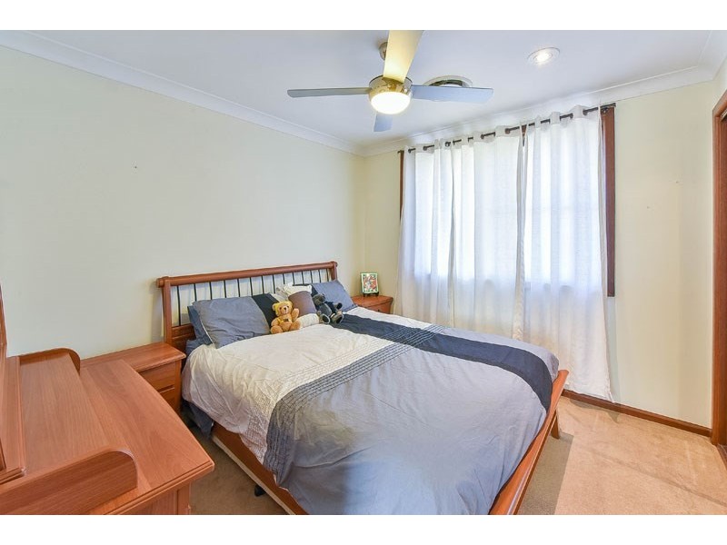 4 Oates Place, Leumeah NSW 2560