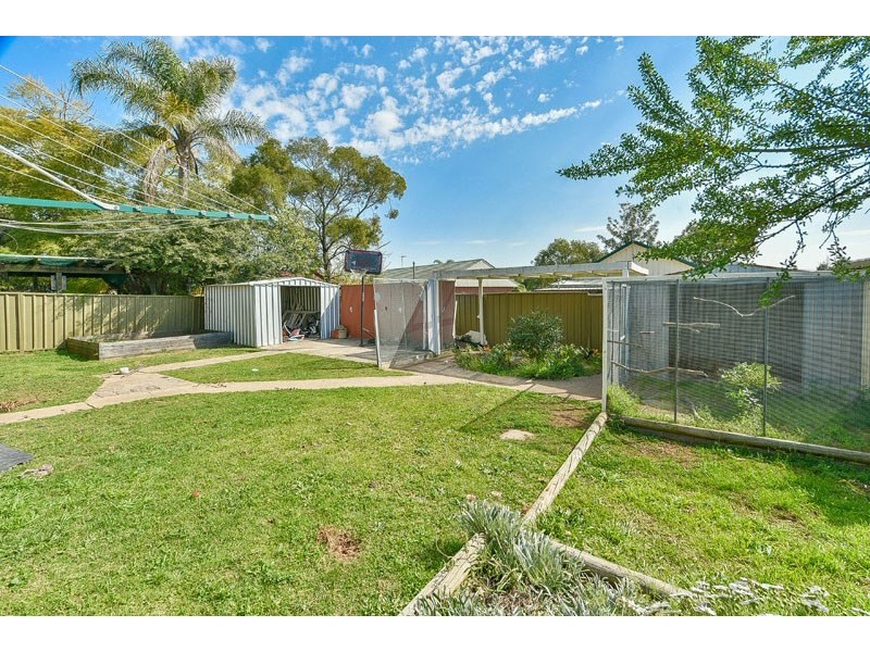 21 Waminda Avenue, Campbelltown NSW 2560