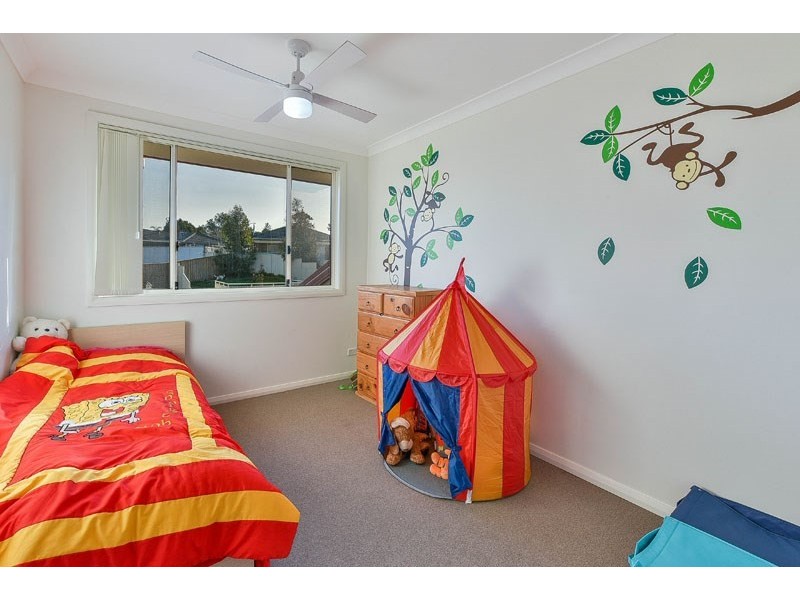 8/221a Waterworth Drive, Mount Annan NSW 2567