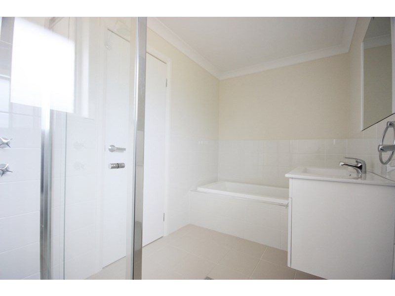 12 Davidson Street, Oran Park NSW 2570