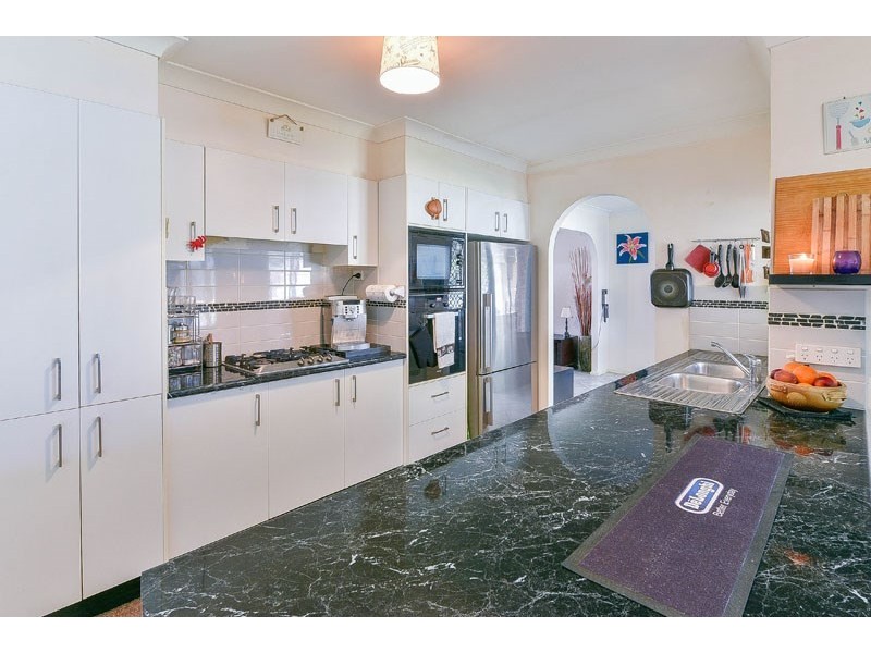 6 Canidius Street, Rosemeadow NSW 2560