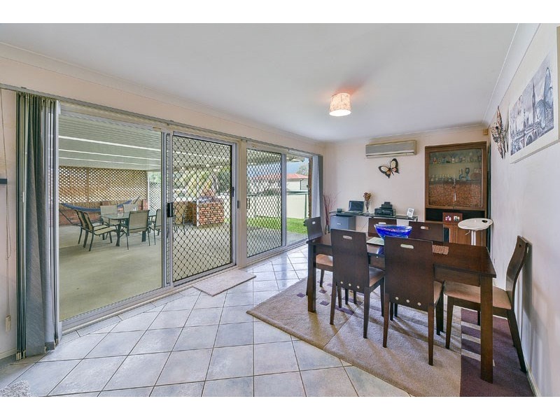 6 Canidius Street, Rosemeadow NSW 2560