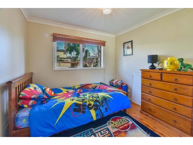25 Macintyre Crescent, Ruse NSW 2560