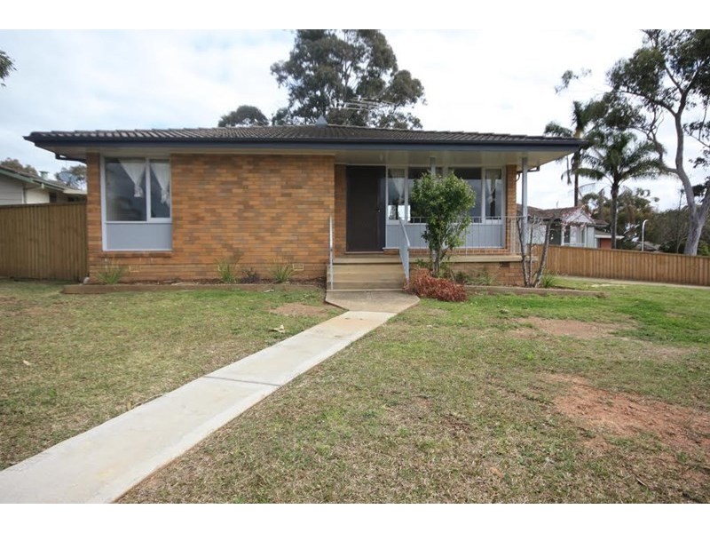 1 Lincluden Place, Airds NSW 2560