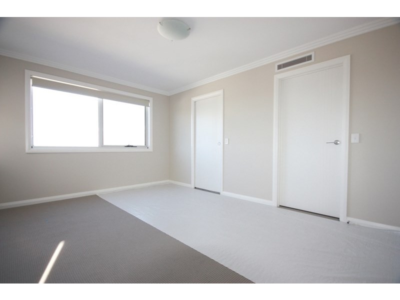 54 Arthur Allan Drive, Ingleburn NSW 2565