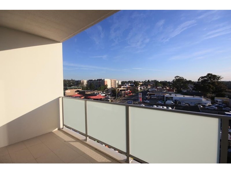 37/3-17 Queen Street, Campbelltown NSW 2560