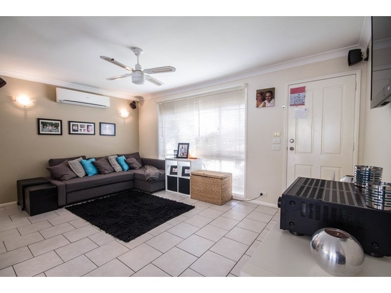 6C Hodges Place, Currans Hill NSW 2567