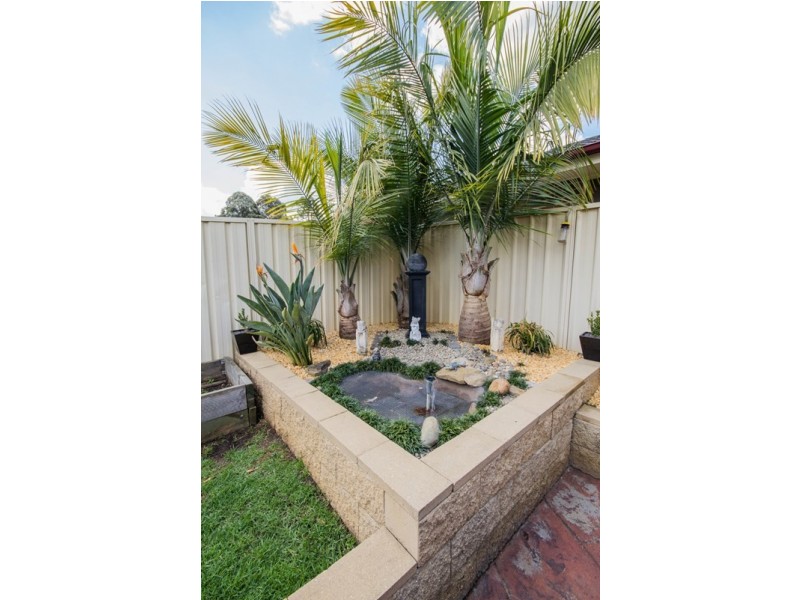 6C Hodges Place, Currans Hill NSW 2567