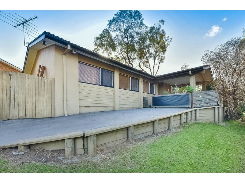 2 Fern Avenue, Bradbury NSW 2560