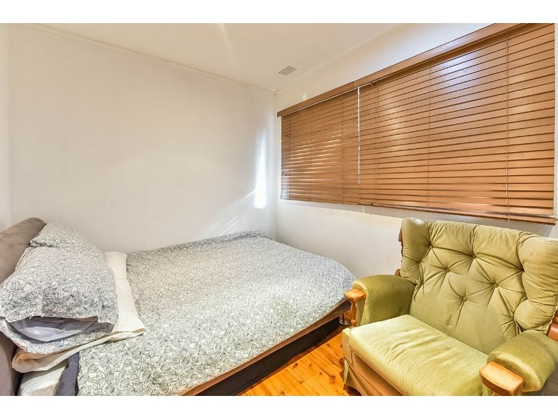 2 Fern Avenue, Bradbury NSW 2560