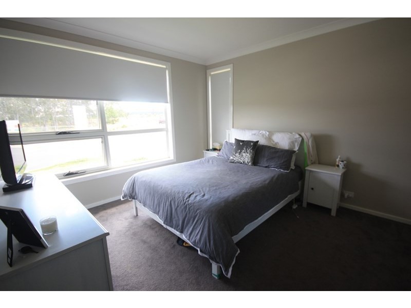 72 Bandara Circuit, Spring Farm NSW 2570