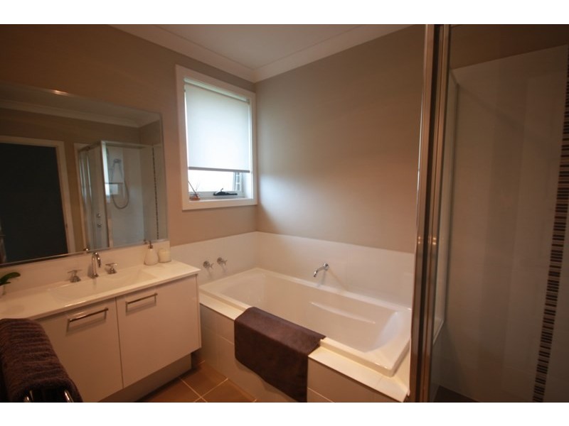 72 Bandara Circuit, Spring Farm NSW 2570