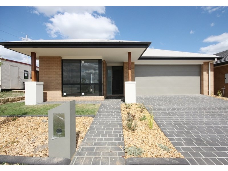 24 Monash Street, Gregory Hills NSW 2557