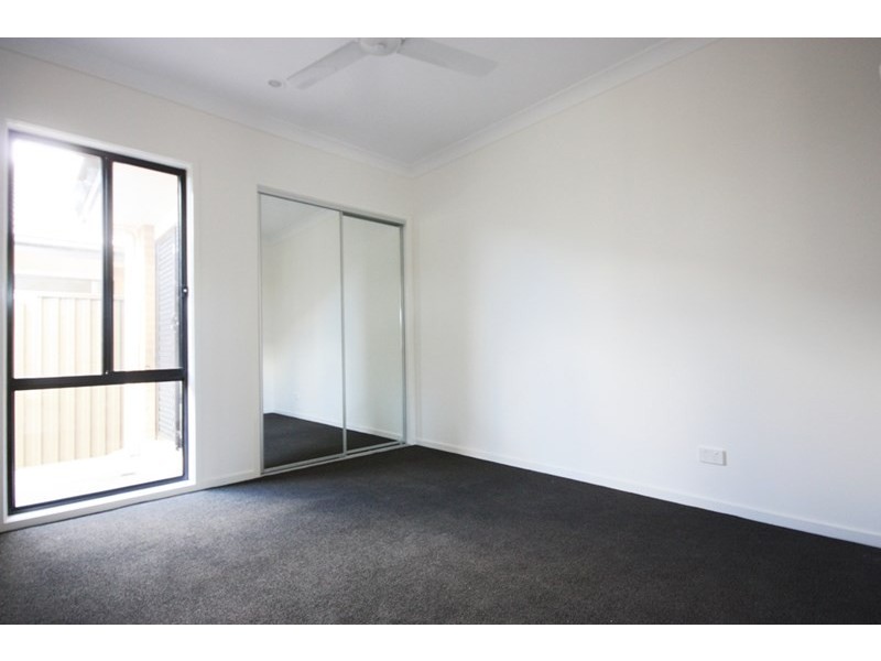 24 Monash Street, Gregory Hills NSW 2557