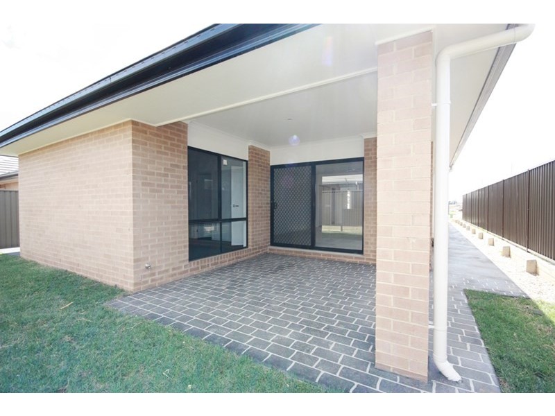 24 Monash Street, Gregory Hills NSW 2557