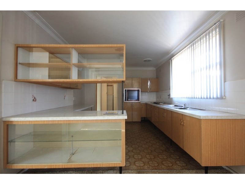 39 Richmond Crescent, Campbelltown NSW 2560