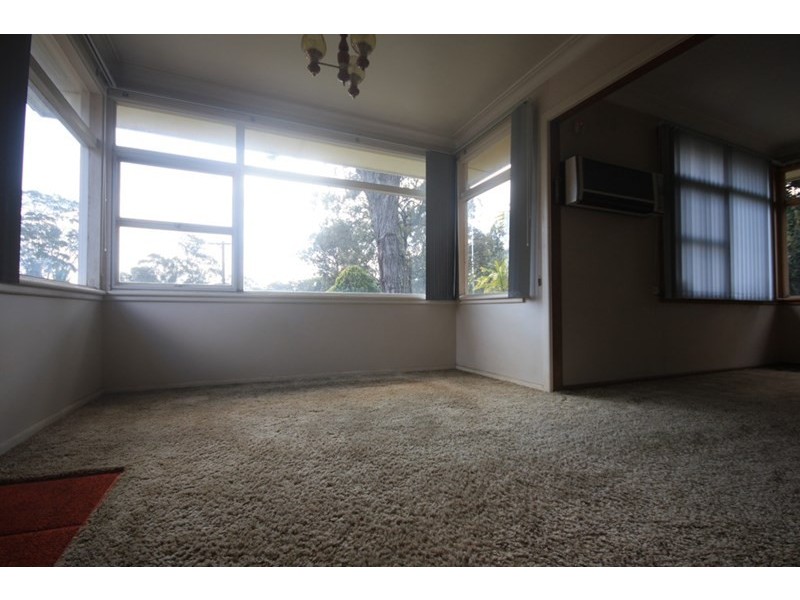 39 Richmond Crescent, Campbelltown NSW 2560