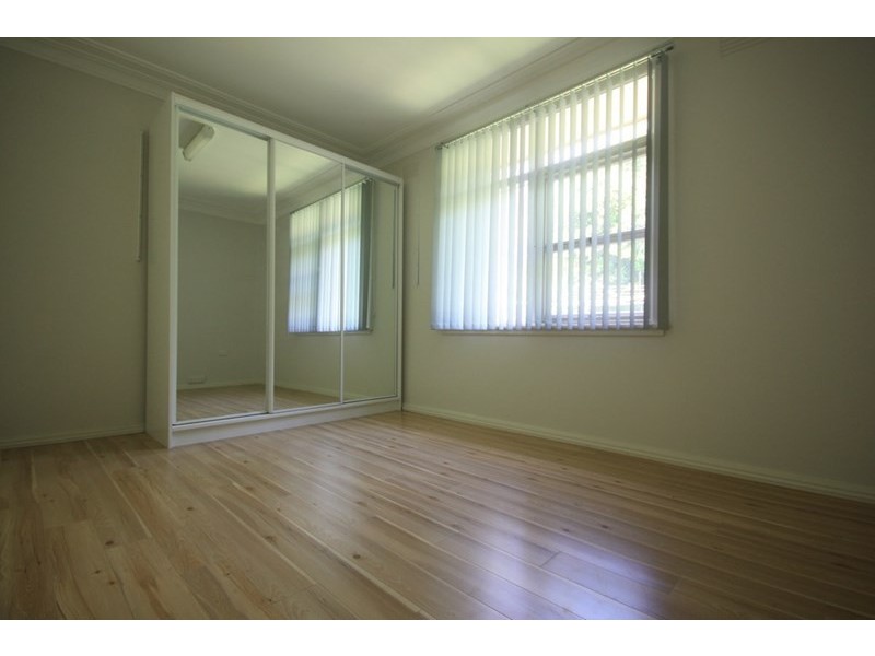 39 Richmond Crescent, Campbelltown NSW 2560