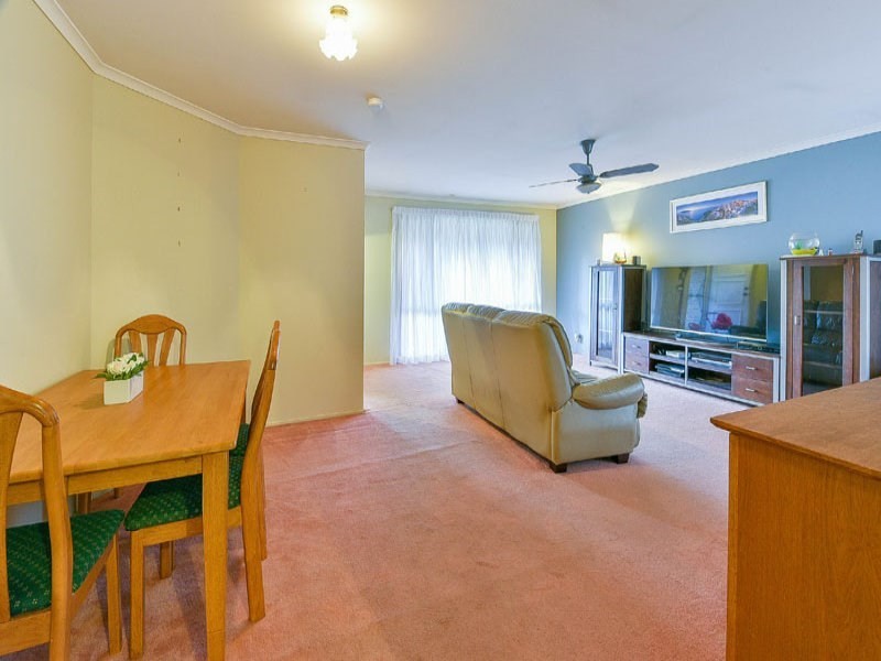 3 Moffat Place, Minto NSW 2566