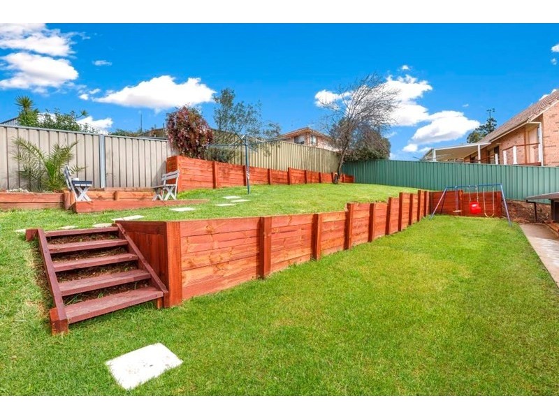 Ambarvale NSW 2560