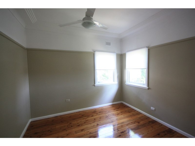 10 Innes Street, Campbelltown NSW 2560