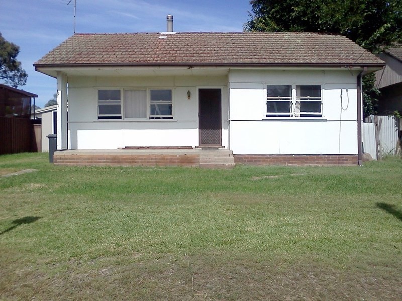 22 Liverpool Street, Ingleburn NSW 2565