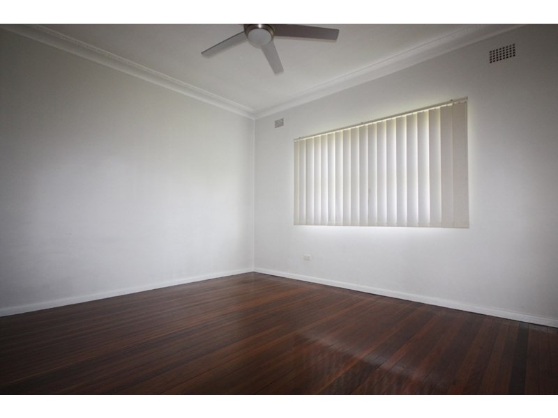 22 Liverpool Street, Ingleburn NSW 2565