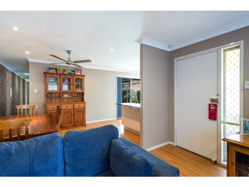 34b Glendower Close, Rosemeadow NSW 2560