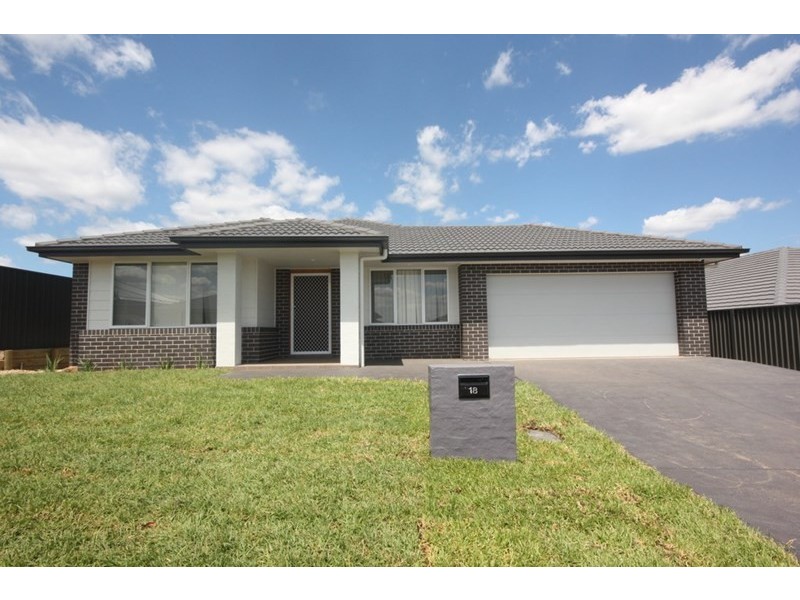 18 Carberry Road, Appin NSW 2560
