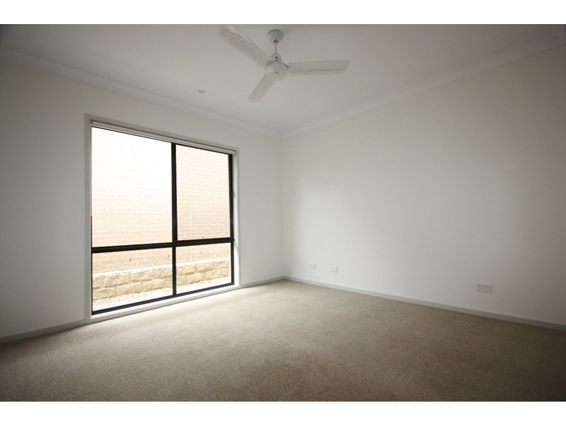 5 Monash Street, Gregory Hills NSW 2557