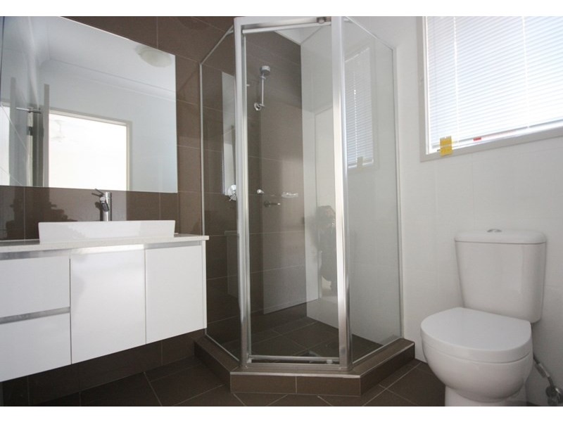 5 Monash Street, Gregory Hills NSW 2557