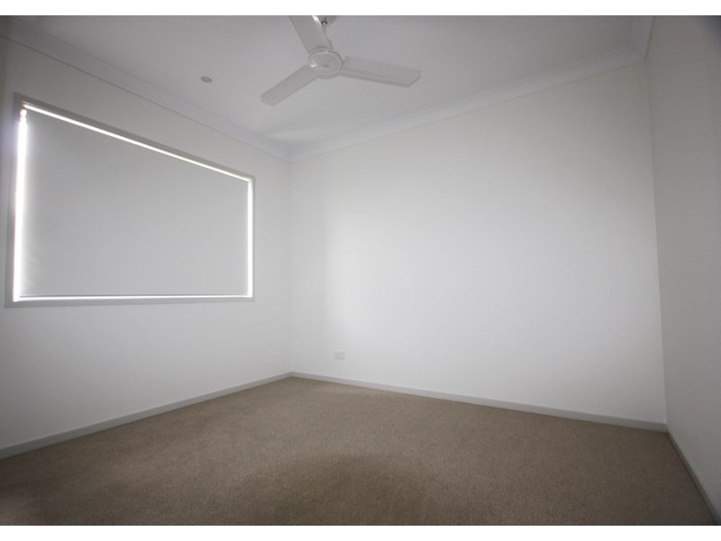 5 Monash Street, Gregory Hills NSW 2557