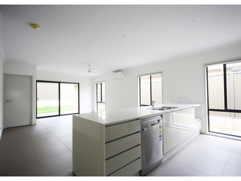 5 Monash Street, Gregory Hills NSW 2557