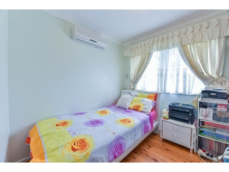 9 Crozier Street, Eagle Vale NSW 2558