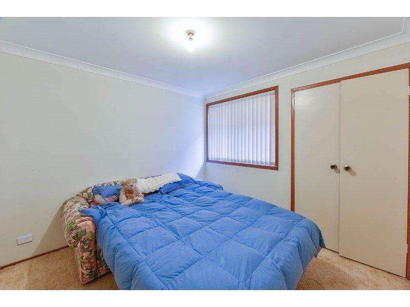 12 Donalbain Circuit, Rosemeadow NSW 2560